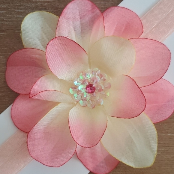 NWT Sequin Flower Headband - Picture 2 of 2